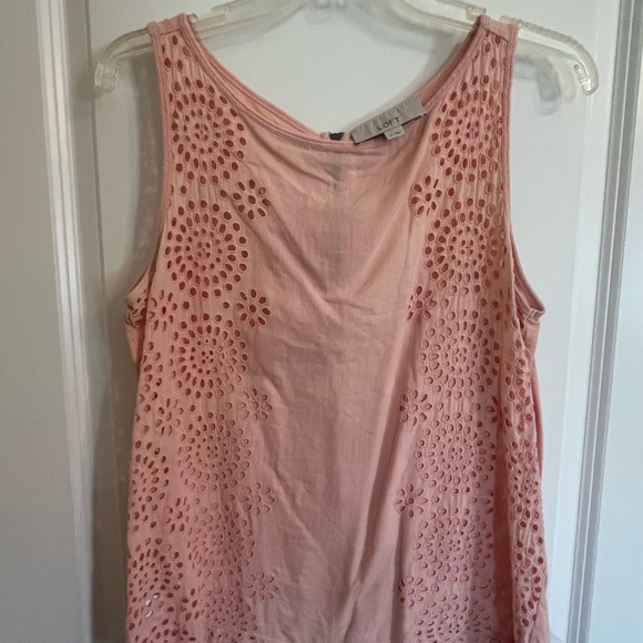 LOFT Tops - LOFT Blush Cut-Out Tank Top
